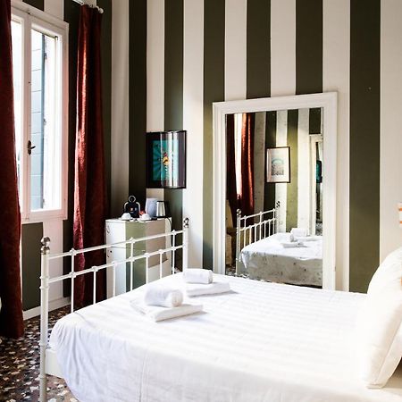 Bed and Breakfast Palazzo Rosa Венеция Экстерьер фото